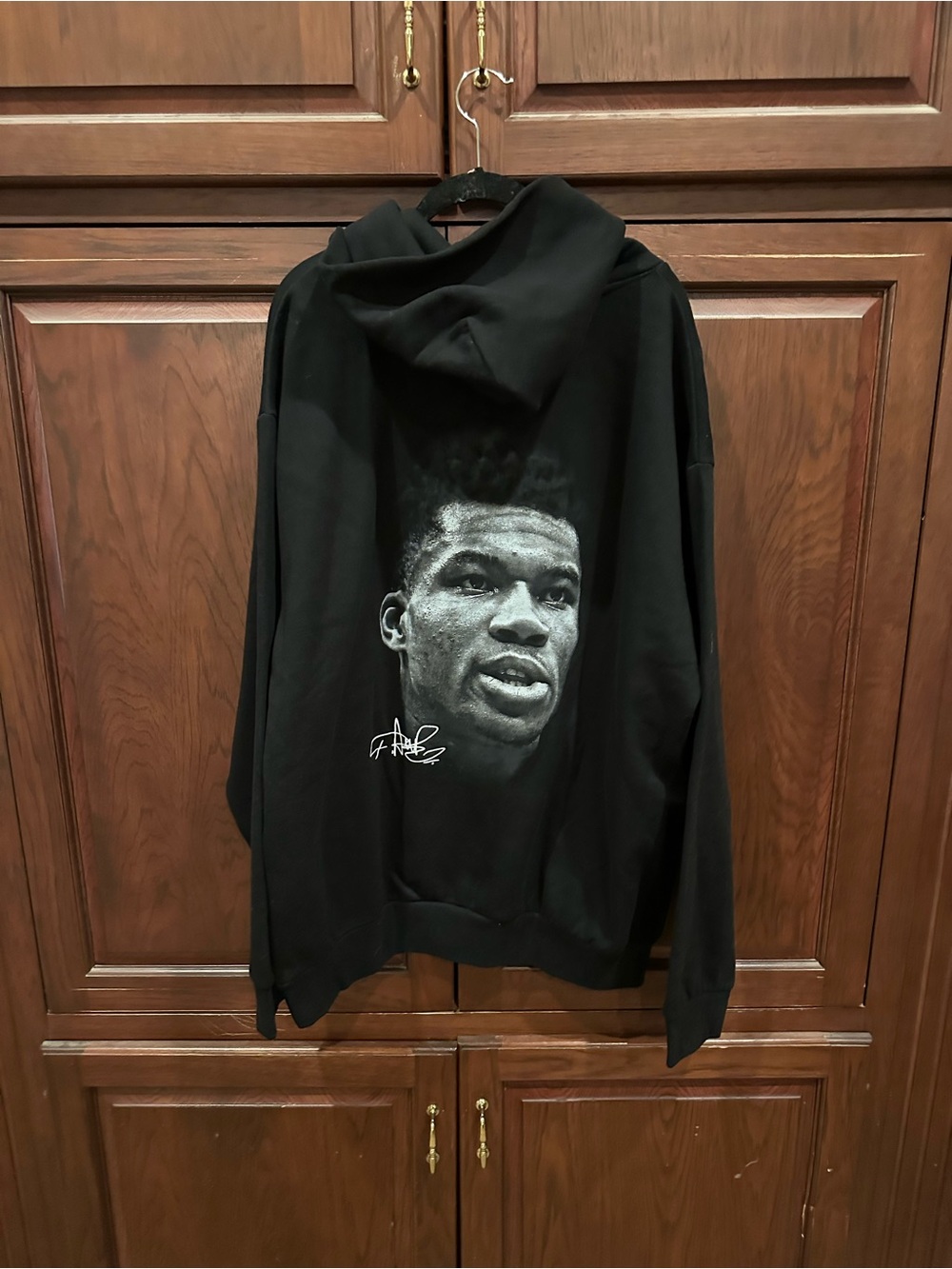 NWT Giannis Antetokounmpo hoodie sz XL *runs large!